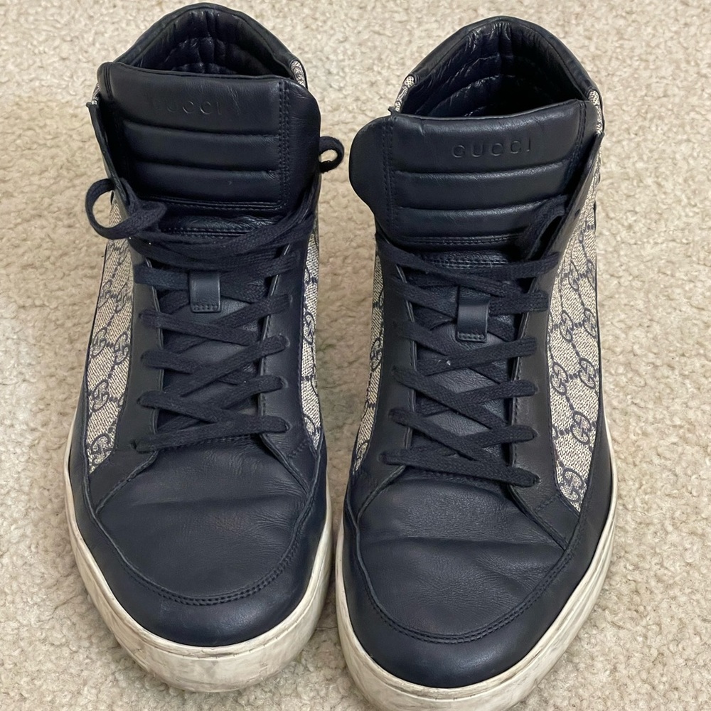 Vintage Navy Blue Gucci Shoes